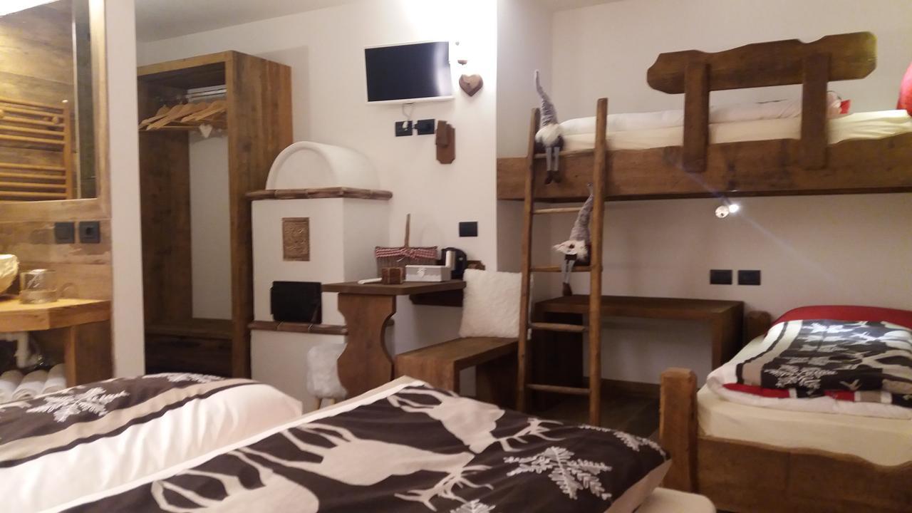 Hotel Majon De La Nona Pozza di Fassa Exterior foto
